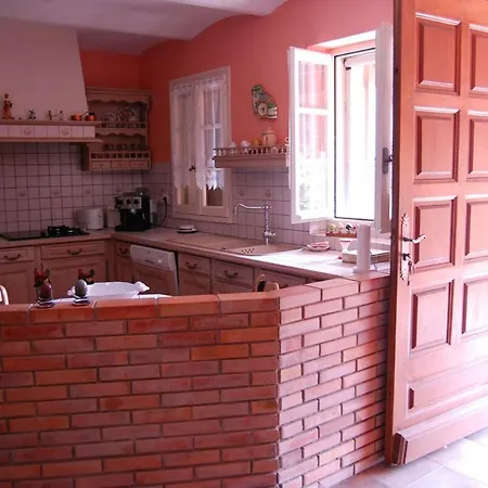 Mas Dumas - Maison De Village En Pierre Avec Jardin Prive * Chandolas